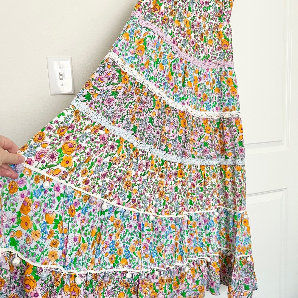 Crown & Ivy Women's Sleeveless Floral Tiered Maxi Dress - Picture 3 of 7